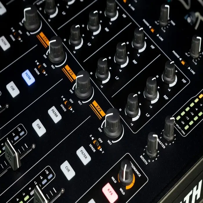 Allen & Heath Xone:43 120X | Mixer DJ Profesional Analógico de 4 Canales - Imagen 8